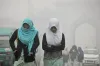 दिल्ली समेत पूरा उत्तर भारत शीतलहर की चपेट में, कश्मीर में भीषण ठंड का दौर जारी- India TV Hindi