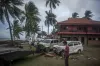 Indonesia tsunami death toll touches 429, over 1,400 injured; thousands homeless- India TV Hindi