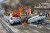 Vehicles set on fire by protestors against the killing of...- India TV Hindi
