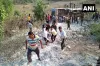 झारखंड के गढ़वा में खाई में गिरी बस, 6 की मौत व 39 घायल- India TV Hindi