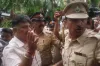 Congress leader DK Shivakumar not allowed to meet rebel MLAs at Mumbai Hotel | ANI- India TV Hindi