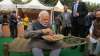 प्रधानमंत्री नरेंद्र मोदी के लिट्टी-चोखा खाने को विपक्ष ने चुनाव से जोड़कर किया कटाक्ष- India TV Paisa