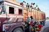 30 migrants try to travel from Maharashtra to UP in truck;...- India TV Hindi