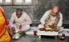 Amit Shah eats lunch at the house of a Matua family- India TV Hindi