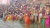 छठमय हुआ बिहार, भगवान भास्कर की भक्ति में डूबे लोग- India TV Hindi