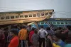 Rescue and relief operation after Guwahati-Bikaner Express...- India TV Hindi