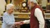 Britain's Queen Elizabeth II and PM Modi- India TV Hindi