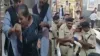 AAP Councillor Bites Security Guard- India TV Hindi
