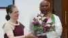 Congress’ interim president Sonia Gandhi greeting their newly elected president Mallikarjun Kharge- India TV Hindi