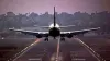 आसमान में उड़ते विमान में बिगड़ी पायलट की तबीयत, पैसेंजर ने कराई फ्लाइट की सुरक्षित लैंडिंग!- India TV Hindi
