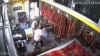 महिला को मारते हुए इंस्पेक्टर।- India TV Hindi