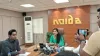अधिकारियों के साथ मीटिंग के दौरान नोएडा अथॉरिटी की सीईओ रितु महेश्वरी- India TV Hindi