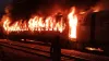 ट्रेन में लगी भीषण आग - India TV Hindi