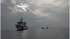 हिंद महासागर में व्यापारिक जहाज पर हमले के बाद मदद का जाती भारतीय नौसेना।- India TV Hindi