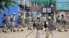पुलिस दल पर भीड़ ने हमला किया- India TV Hindi