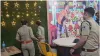 पुलिस की रेड में आपत्तिजनक हालत में मिले युवक-युवती- India TV Hindi