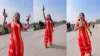 हाथ में पिस्टल लहराते हुए डांस करती सिमरन यादव- India TV Hindi
