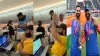 प्लाइट में भारत की जीत का जश्न मनाते हुए यात्री - India TV Hindi