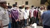 पुलिस गिरफ्त में बांग्लादेशी नागरिक और गिरोह के सदस्य- India TV Hindi