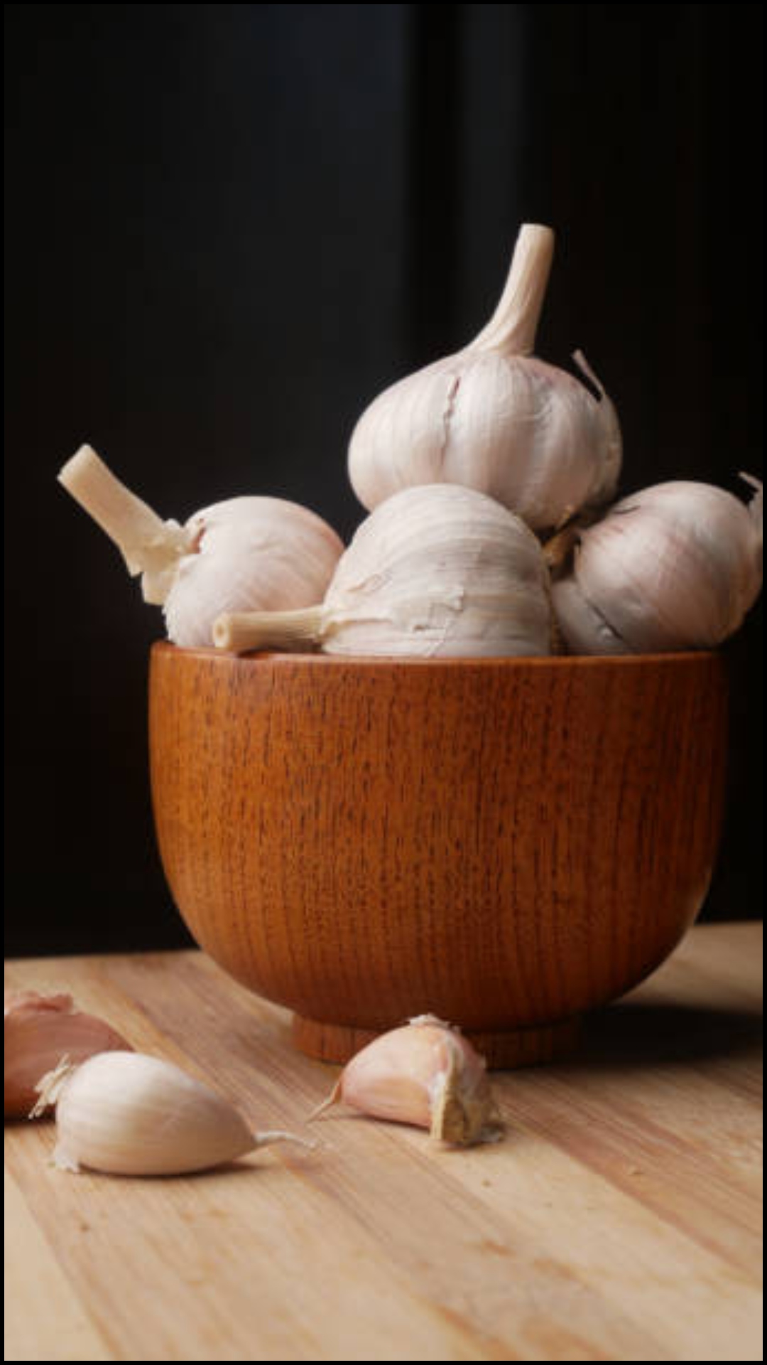 Benefits of Garlic: बल्ड प्रेशर से लेकर मोटापे को भी कंट्रोल करता है लहसुन, जानिए सेवन करने का तरीका