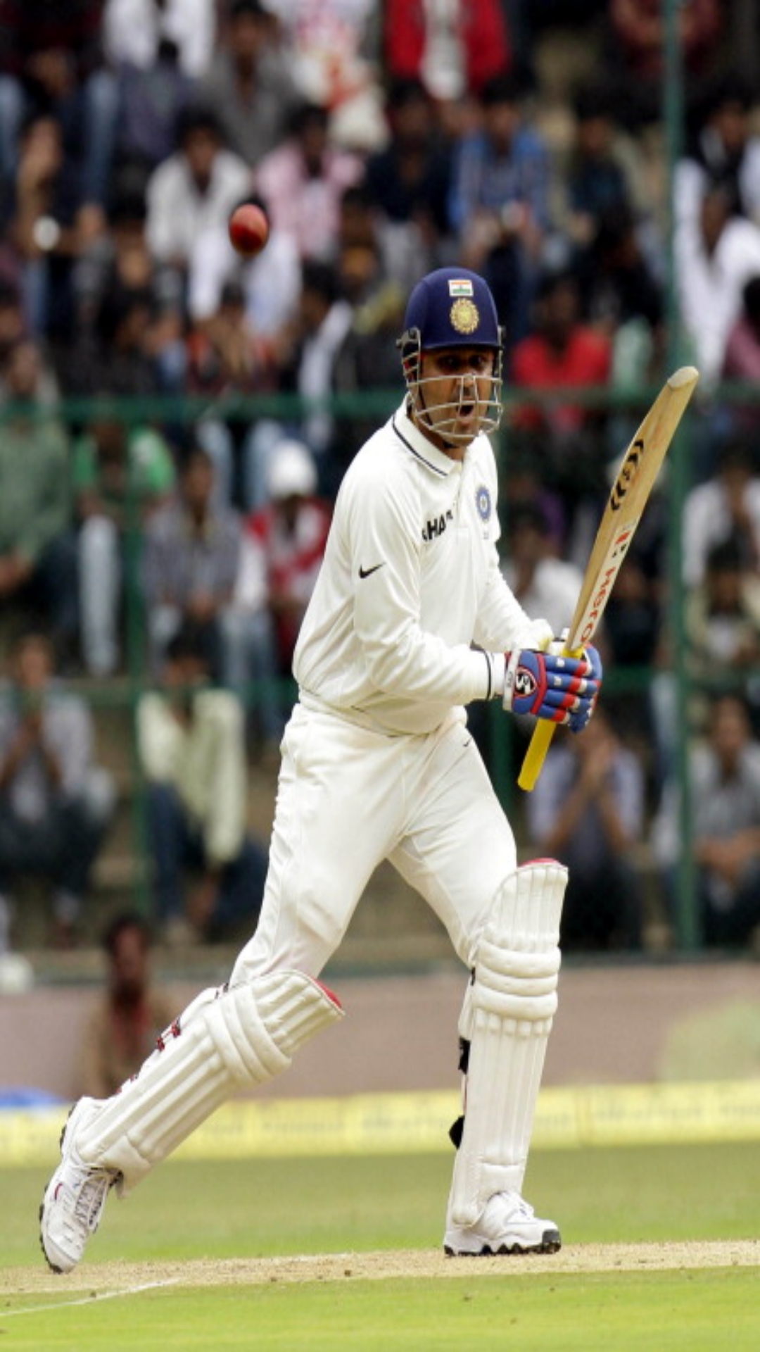 टेस्ट क्रिकेट में एक ओवर में सबसे ज्यादा रन बनाने वाले टॉप 5 बल्लेबाजों की लिस्ट