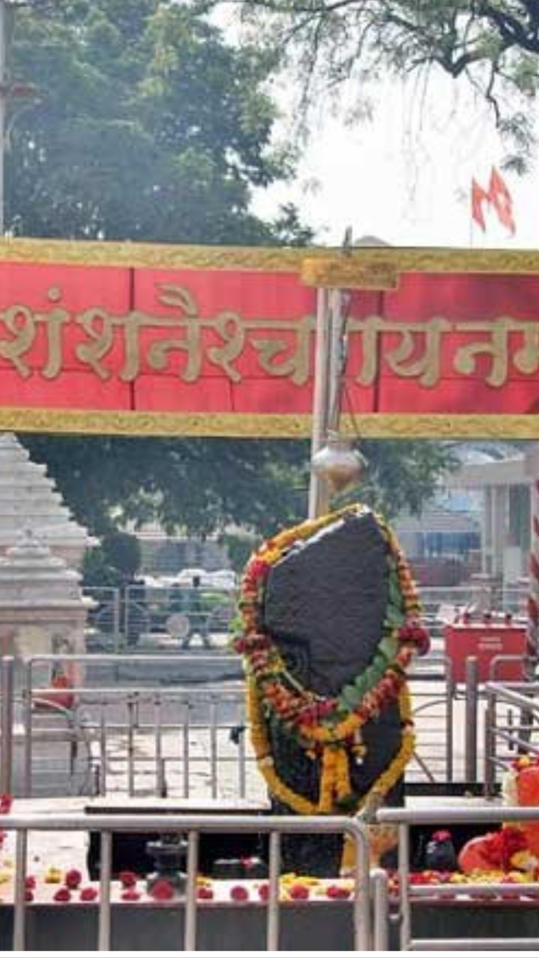 Shani Jayanti 2023: इन राशियों पर शनि देव रहेंगे मेहरबान, बना देंगे मालामाल! 