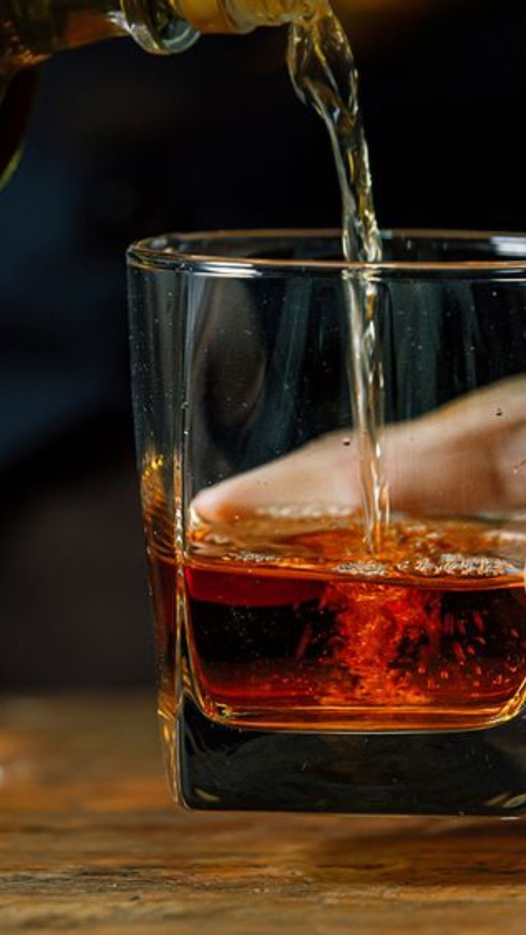 इन भारतीय Whisky ब्रांड्स के सबसे ज्यादा शौक़ीन हैं इंडियन 