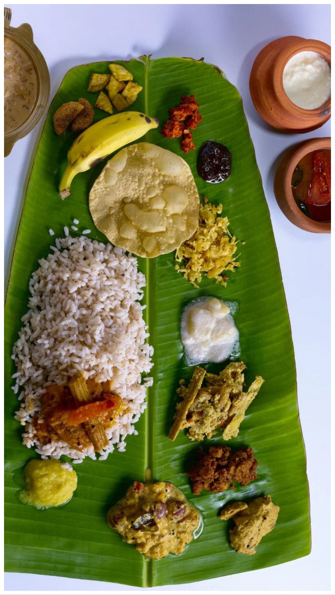 दिल्ली के इन 10 रेस्टोरेंट में मिलेगा Onam Sadhya का स्वाद