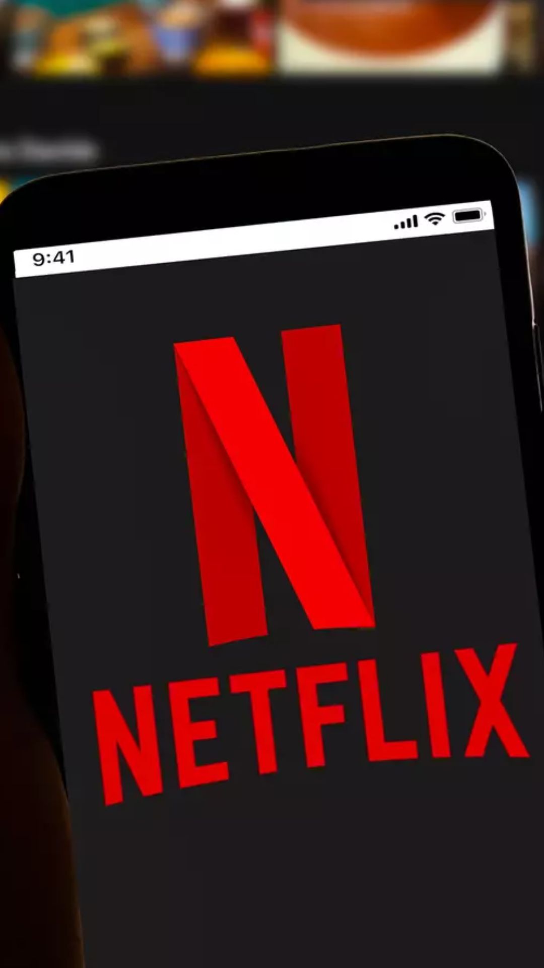 Netflix देखना हुआ महंगा, कंपनी ने एक झटके में बढ़ा दिए प्लान्स की कीमत 