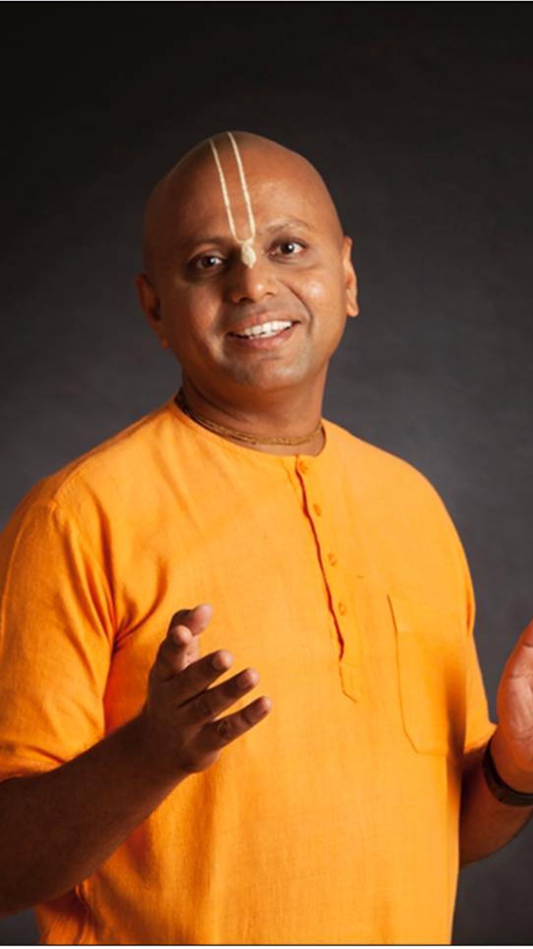 हिंदू संत Gaur Gopal Das कमाल के हैं? उनके विचार बदल देंगे जीवन 