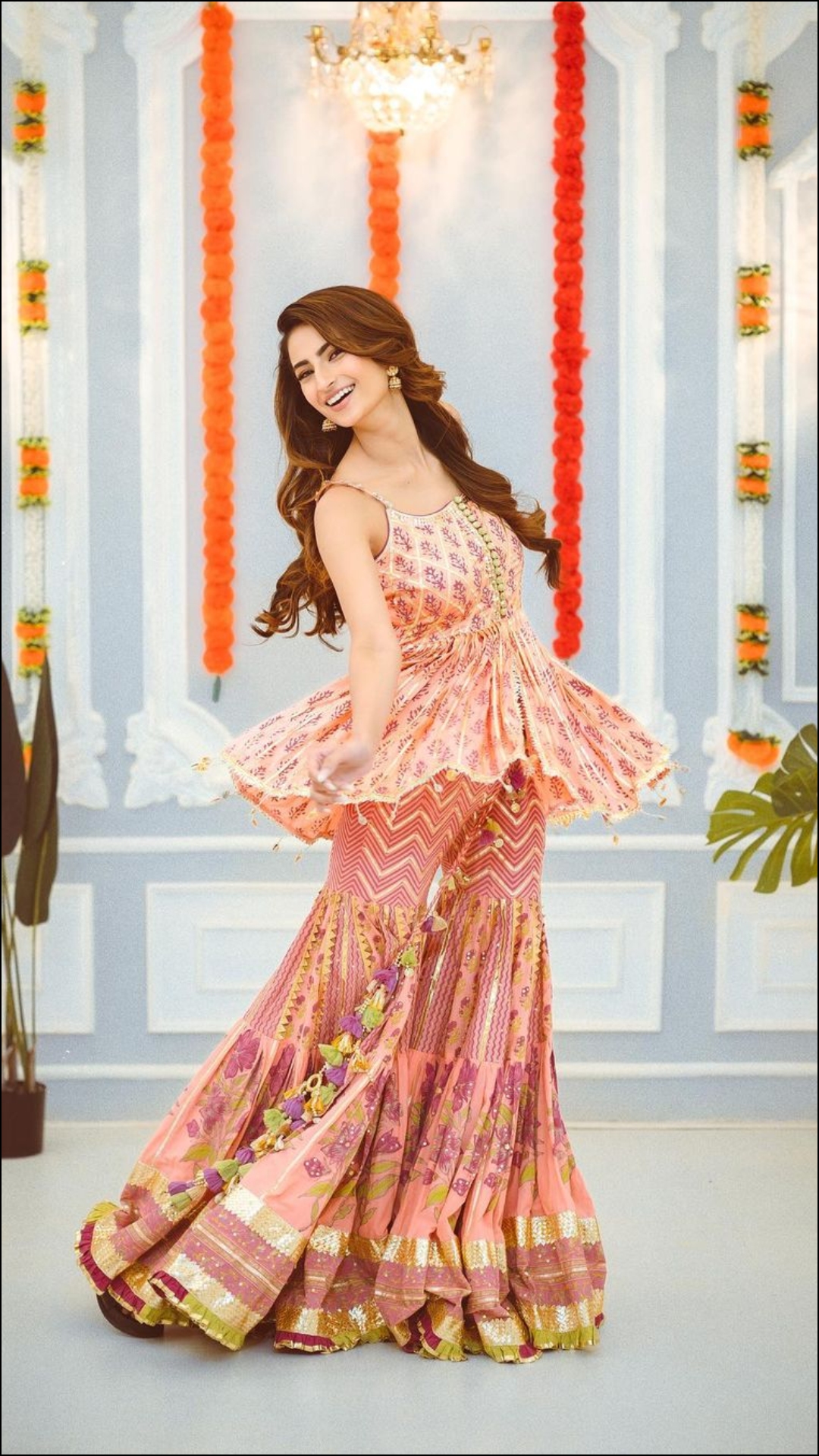 दिवाली पर दिखना है सबसे खूबसूरत, तो आप पलक तिवारी के जैसी ड्रेसेस पहनें