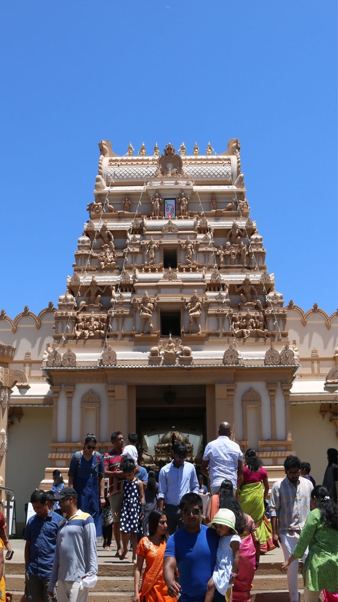 ये हैं दुनिया के बड़े मंदिर, जहां हर हिंदू करना चाहता है विजिट