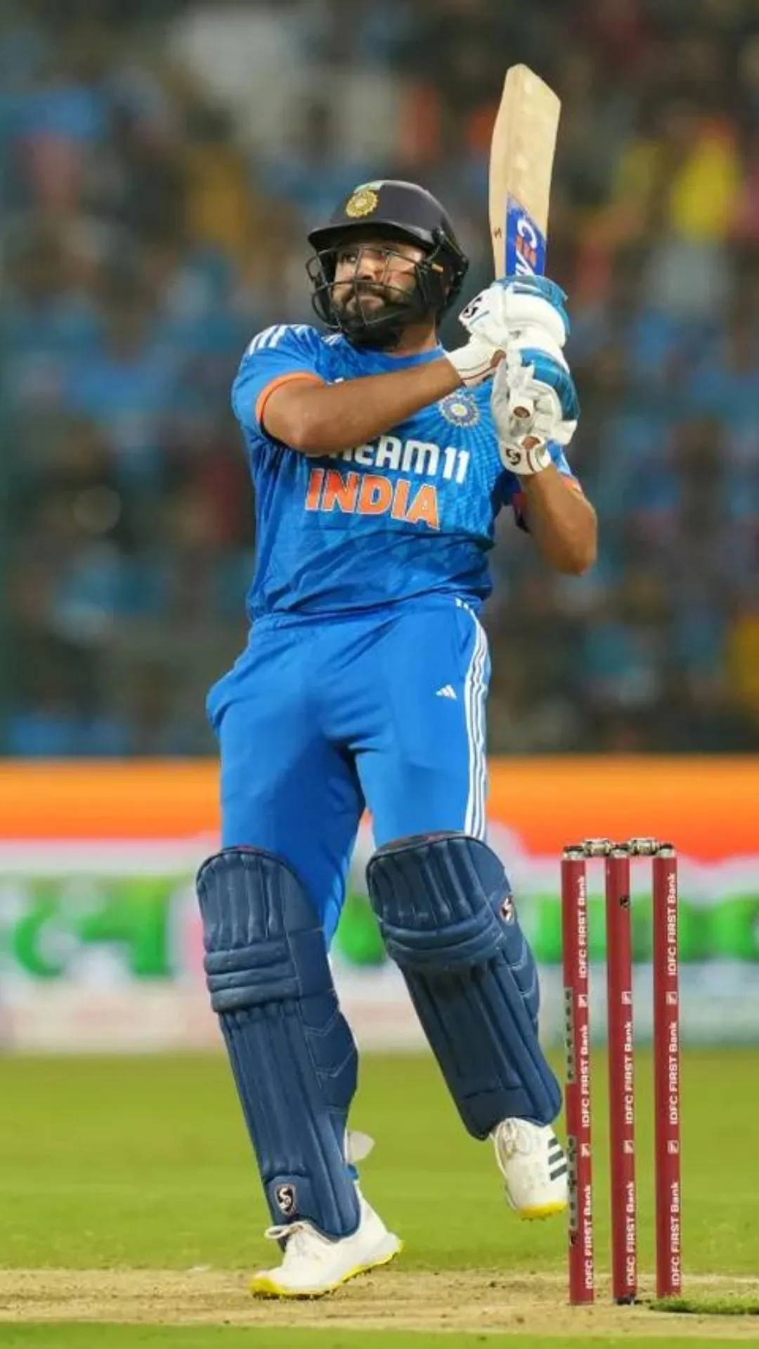 T20I में सबसे ज्यादा छक्के जड़ने वाले कप्तान, रोहित ने रचा इतिहास (टॉप-10 टीमें)