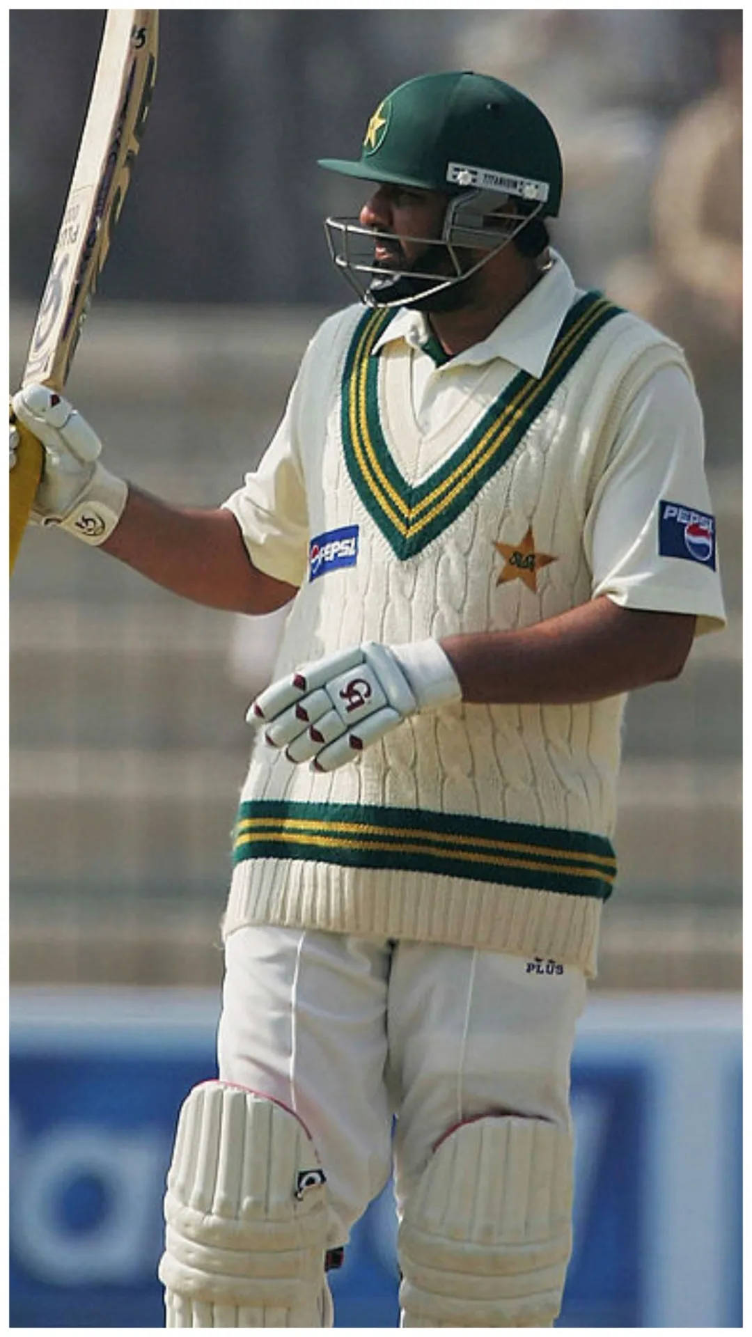 टेस्ट क्रिकेट की पहली पारी में सबसे बड़ा स्कोर बनाने वाले बल्लेबाज, स​बने लगाया तिहरा शतक  