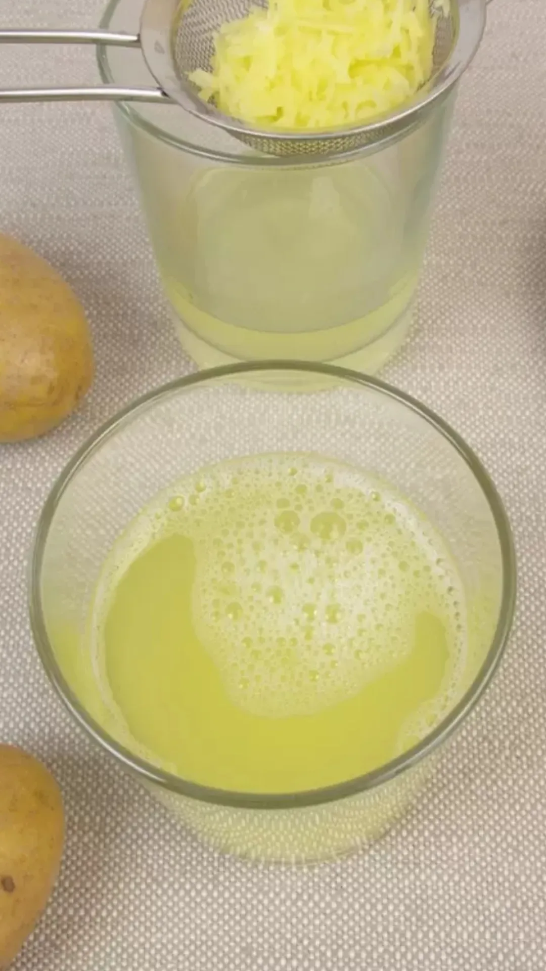 Night Skin Care Routine: चेहरे पर रोज़ रात को लगाएं इस सब्जी का जूस, सुबह मिलेगी खिली त्वचा