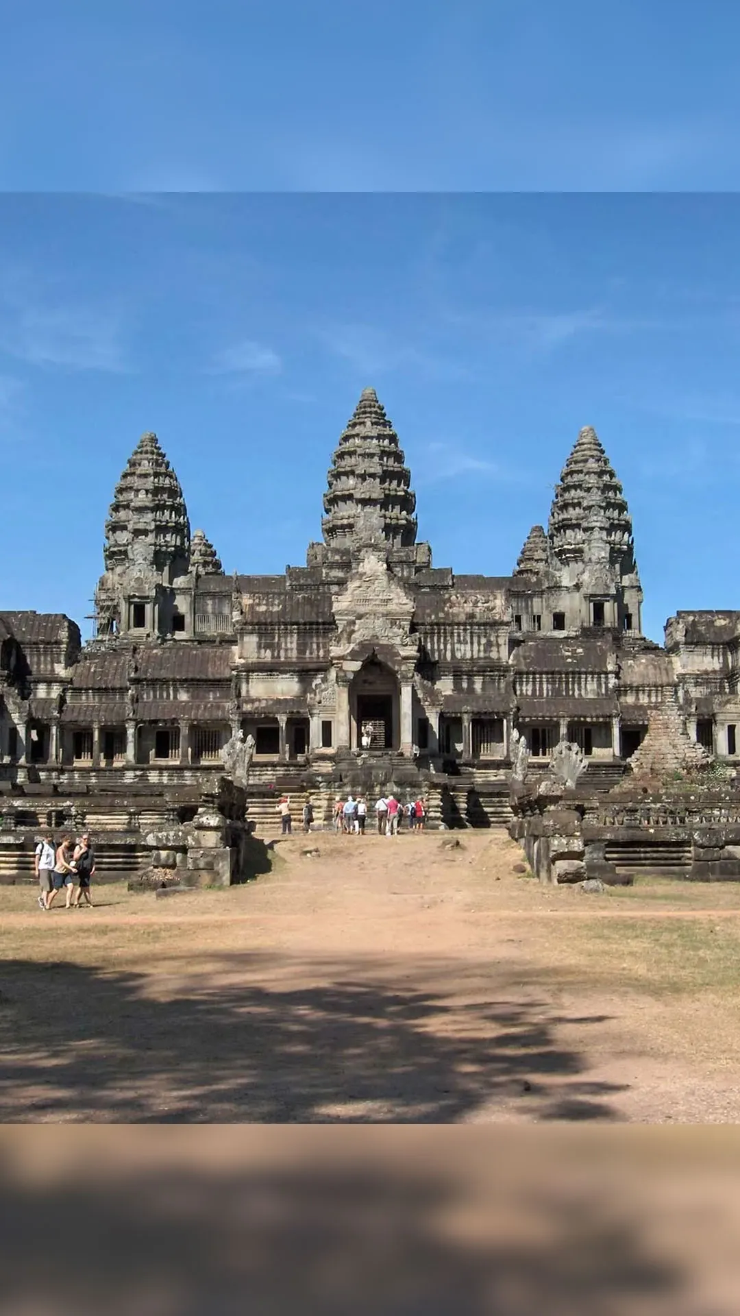 आखिर क्या है अंकोर वाट मंदिर की खासियत? जानिए