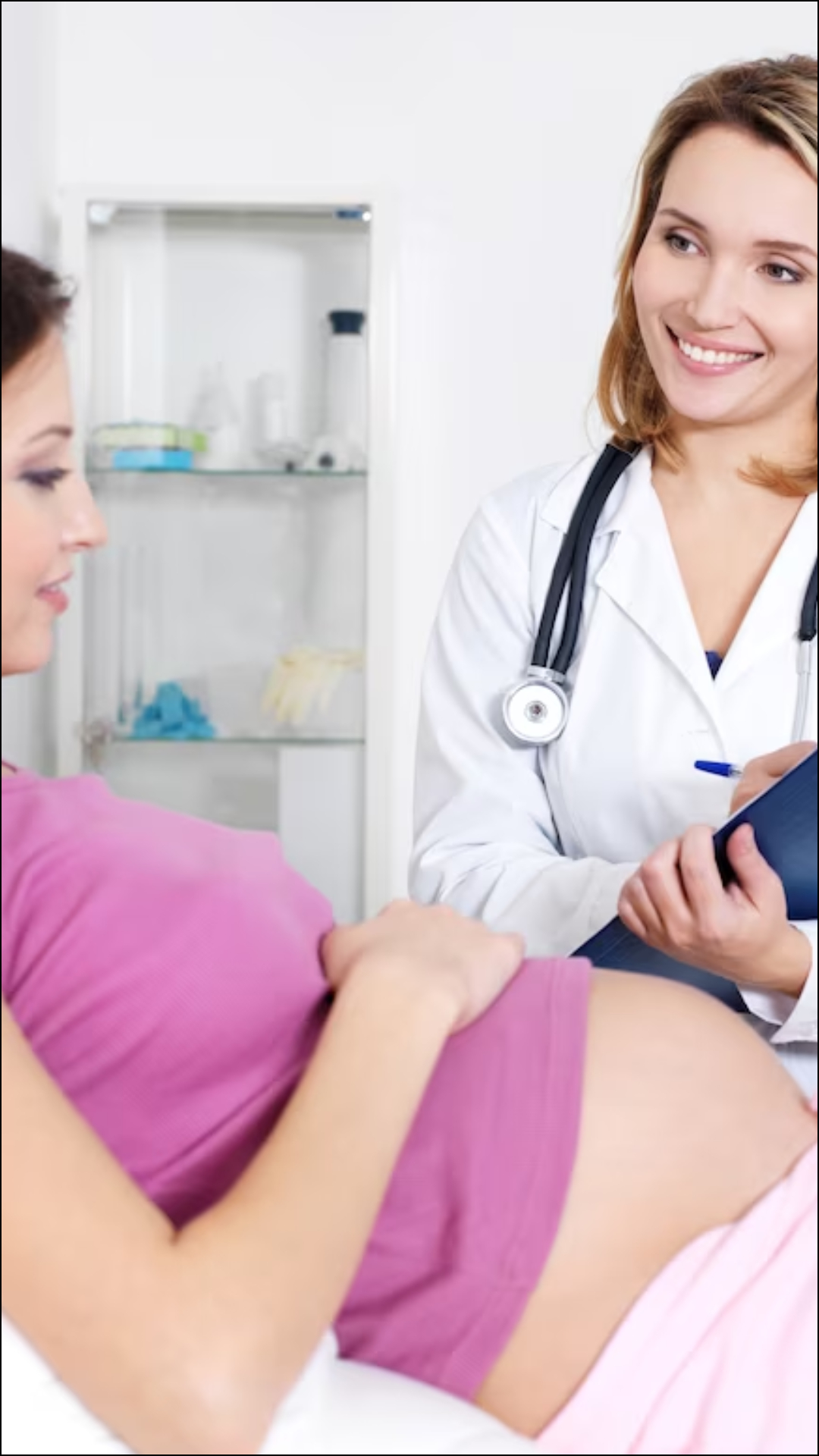 IVF से कितनी उम्र तक मां बन सकते हैं, डॉक्टर से जानिए सही उम्र ?