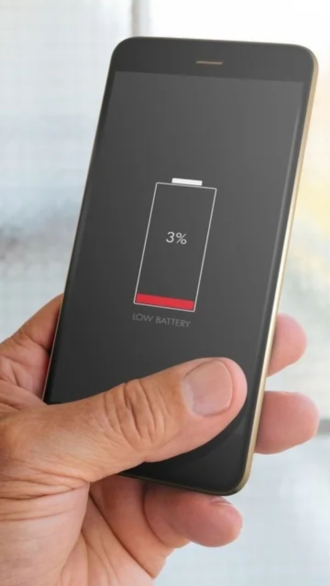 स्मार्टफोन को चार्जिंग में लगाने का सही समय क्या है? जान गए तो सालो साल चलेगा फोन 