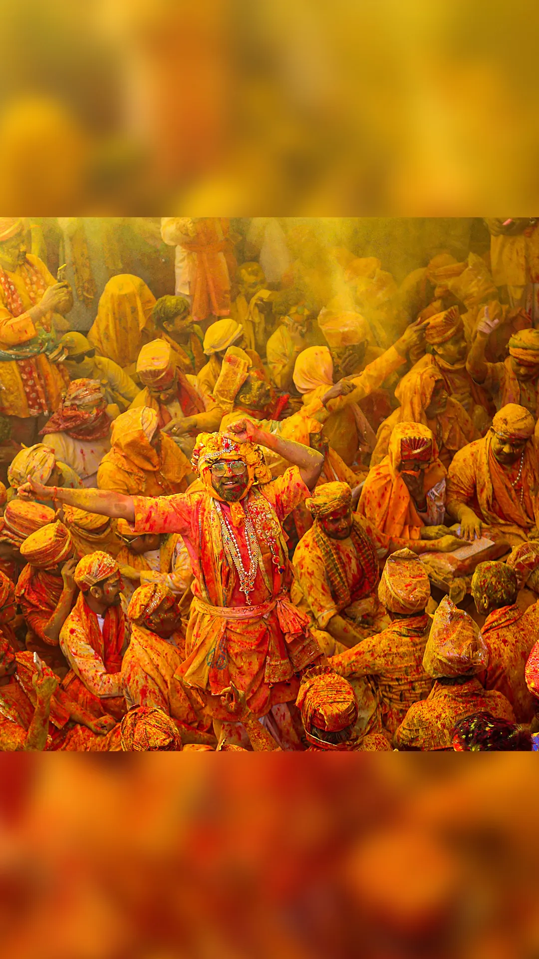 Holi 2024: बरसाना में होली कैसे खेलते हैं? जानिए
