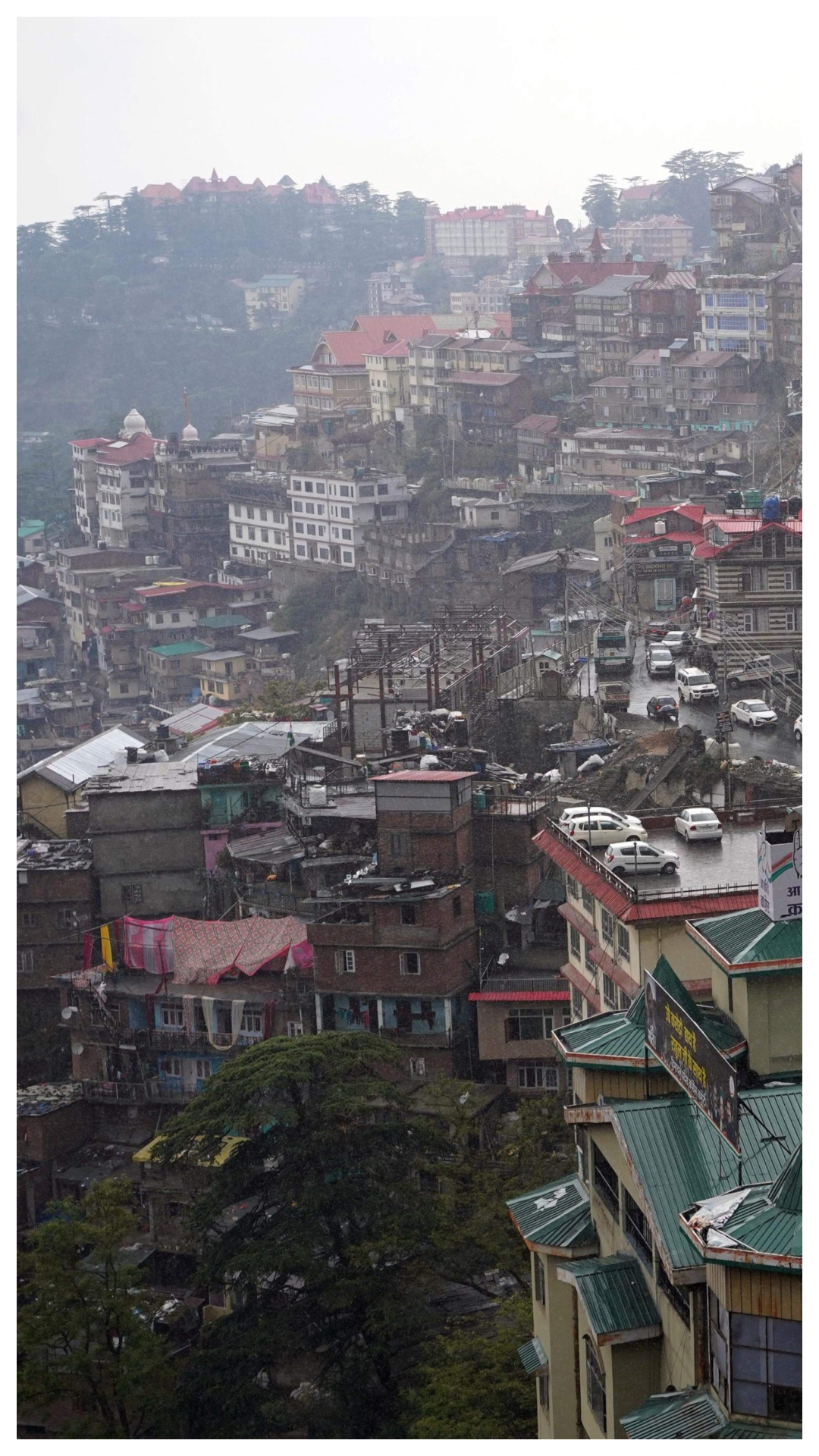 हिमाचल प्रदेश का सबसे बड़ा और सबसे छोटा जिला कौन है? 