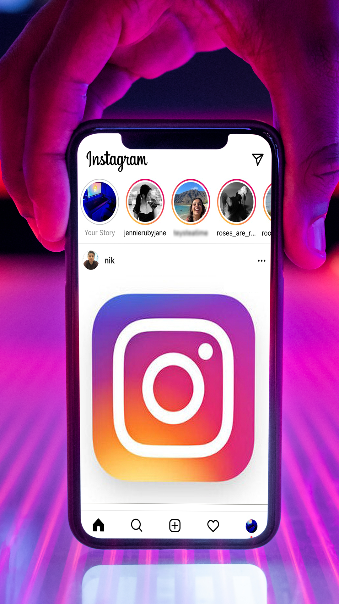 Instagram यूजर्स की मौज, बिना फोन अनलॉक किए ही पोस्ट कर पाएंगे स्टोरी