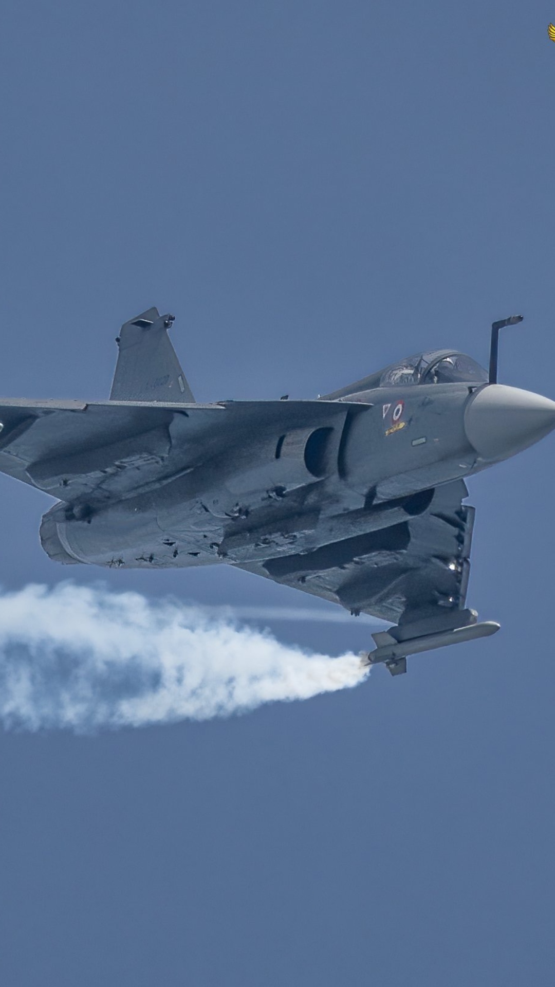 भारत का तेजस लड़ाकू विमान कितना ताकतवर है?