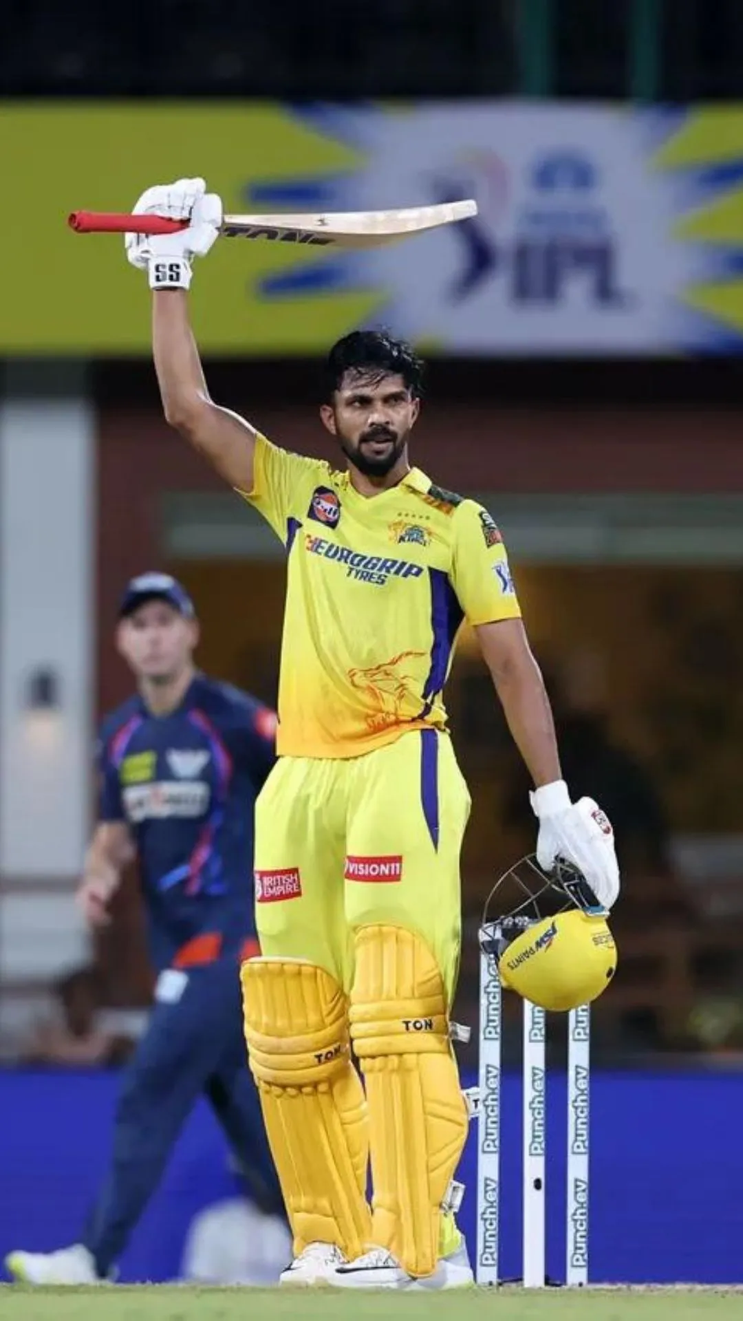 IPL में CSK के लिए सबसे ज्यादा शतक लगाने वाले खिलाड़ी, गायकवाड़ ने बदली लिस्ट