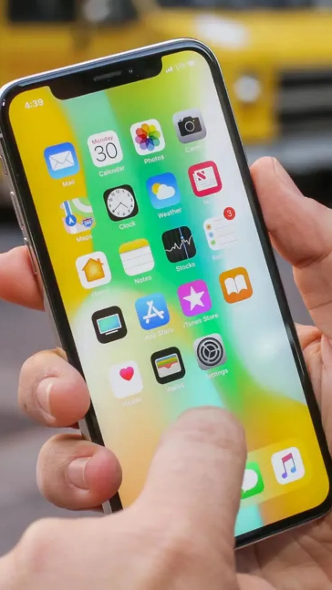 आईफोन खरीदने का शानदार मौका, iPhone 13 से लेकर iPhone 15 तक में ऑफर्स की बरसात
