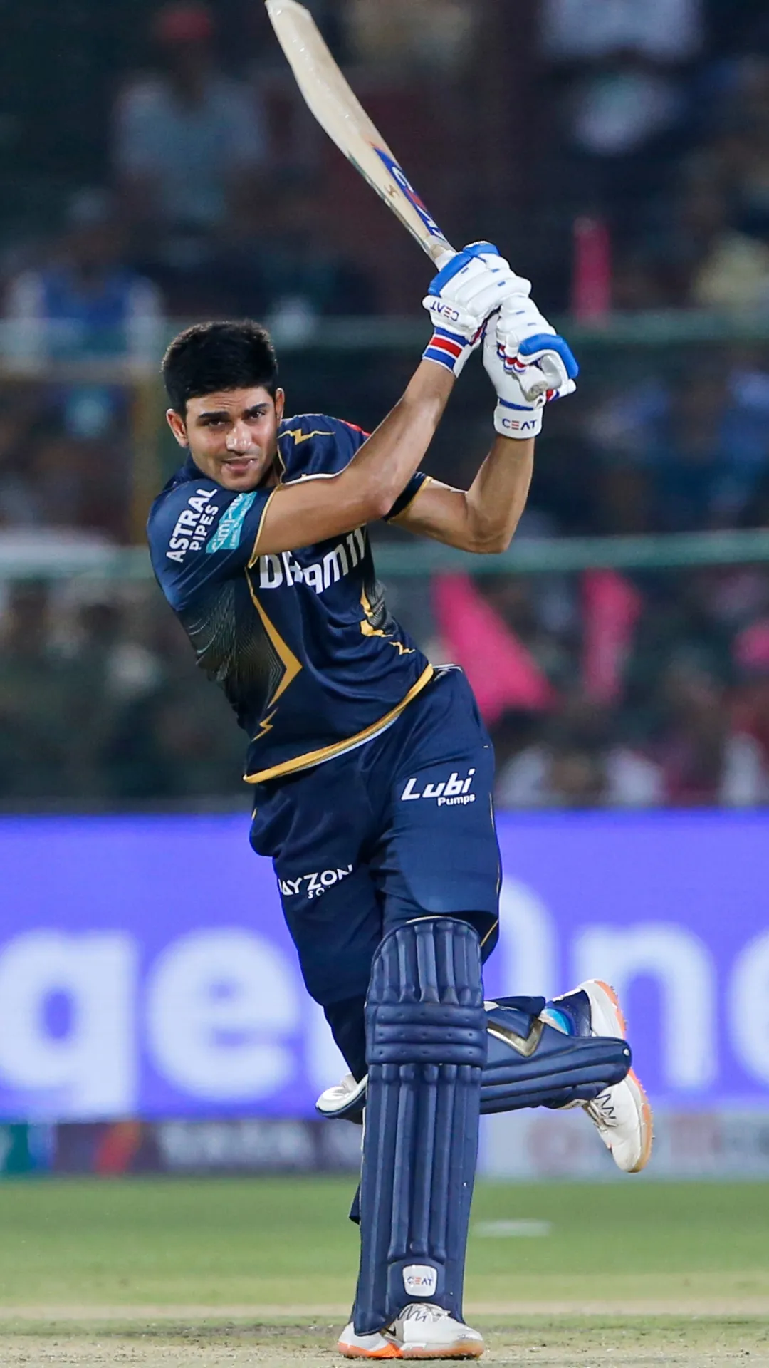 IPL के इतिहास में सबसे तेज 3000 रन बनाने वाले धाकड़ बल्लेबाज, शुभमन गिल का कमाल