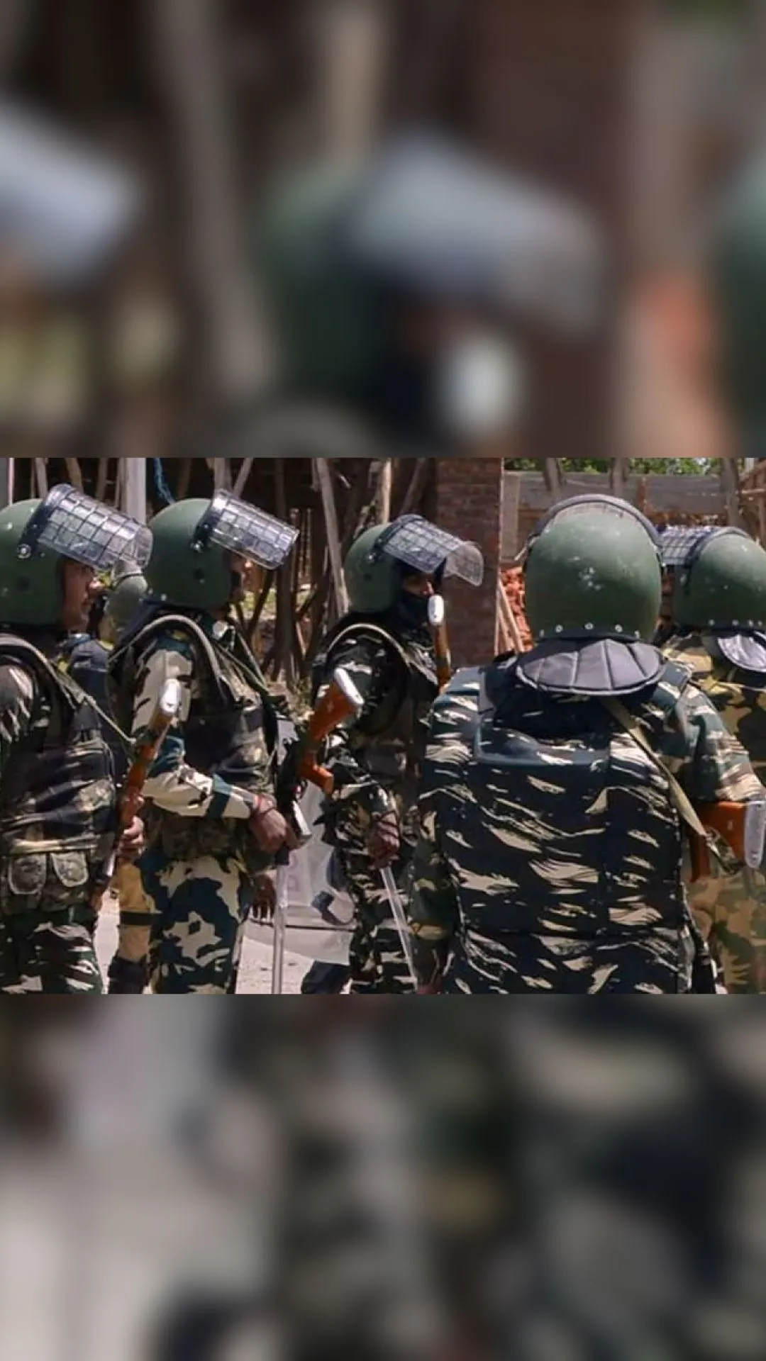 CRPF कांस्टेबल की एक महीने की सैलरी कितनी होती है? 