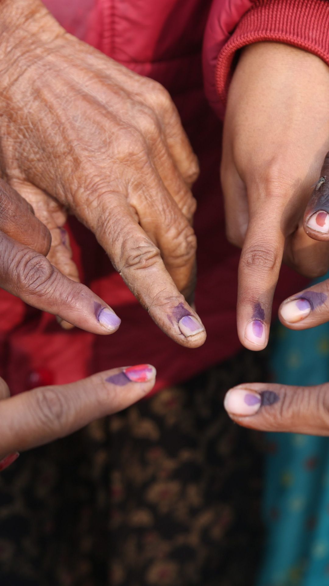 घर बैठे मतदान करने के क्या हैं नियम? चुनाव आयोग को दीजिए सुझाव