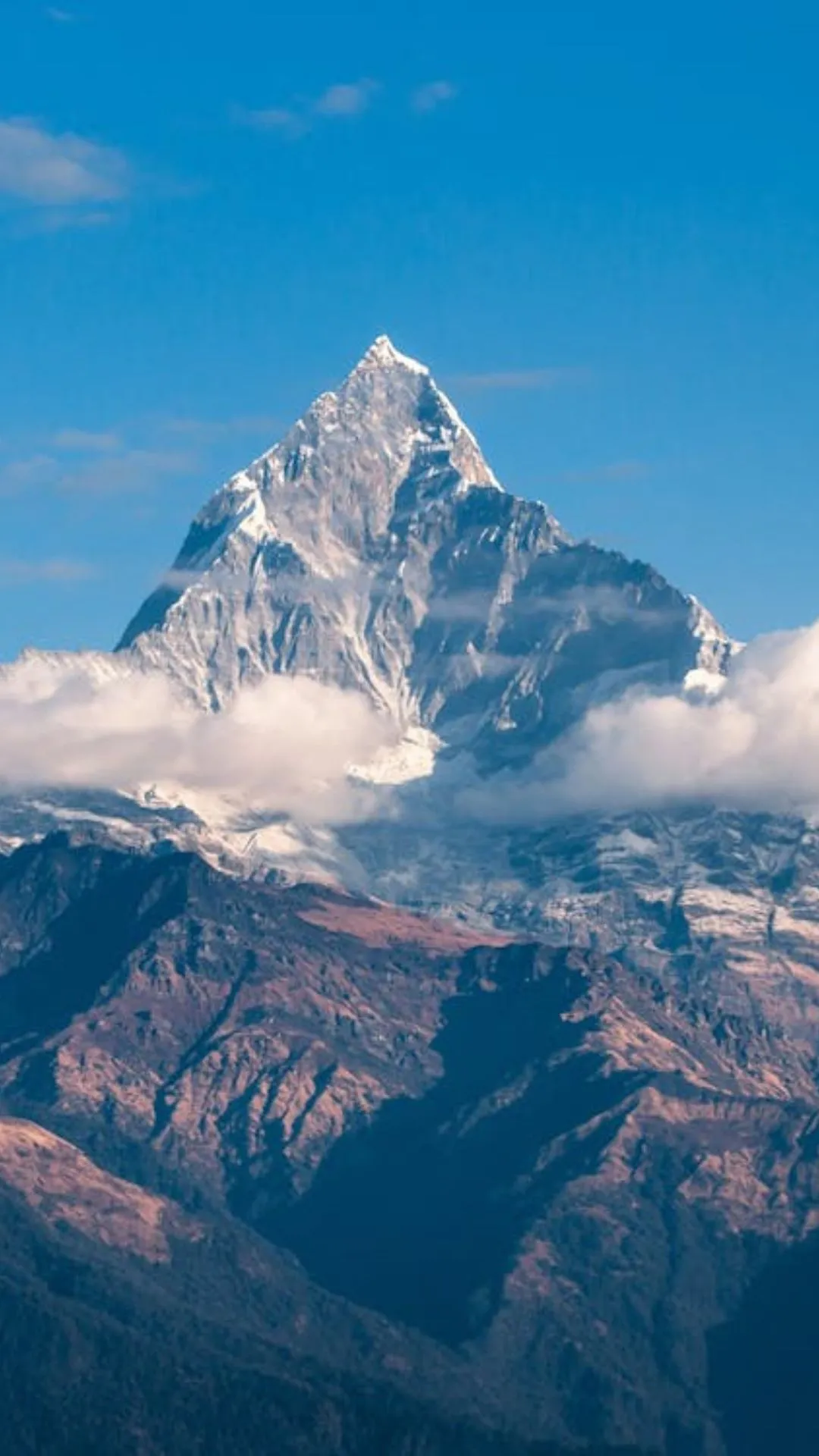 ये हैं दुनिया के 10 सबसे ऊंचे पर्वत, जानें भारत में सबसे ऊंचा कौन-सा है
