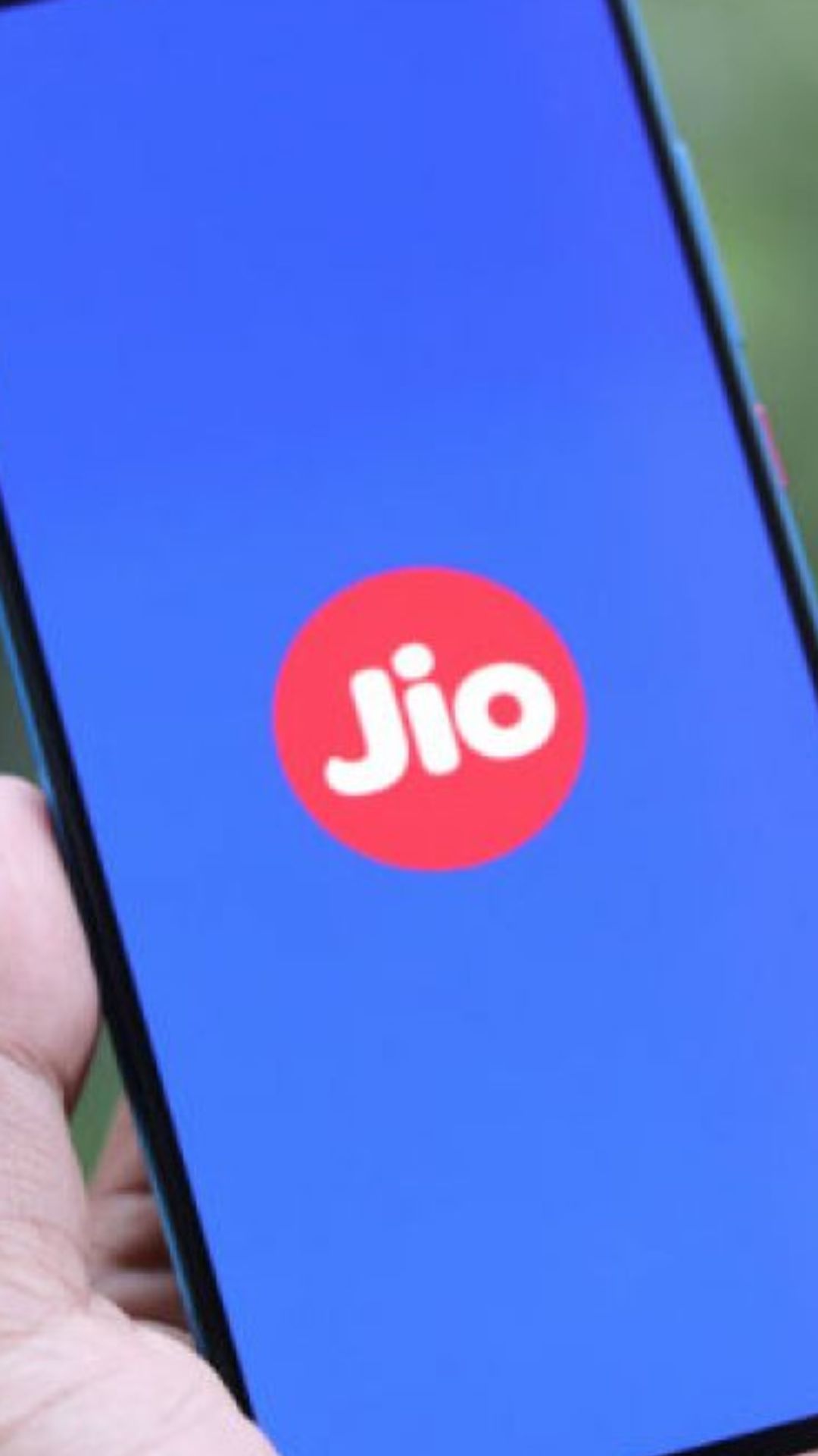 Jio के इस प्लान ने मचाई 'धूम', 1 रुपये में मिलेगा 1GB डेटा