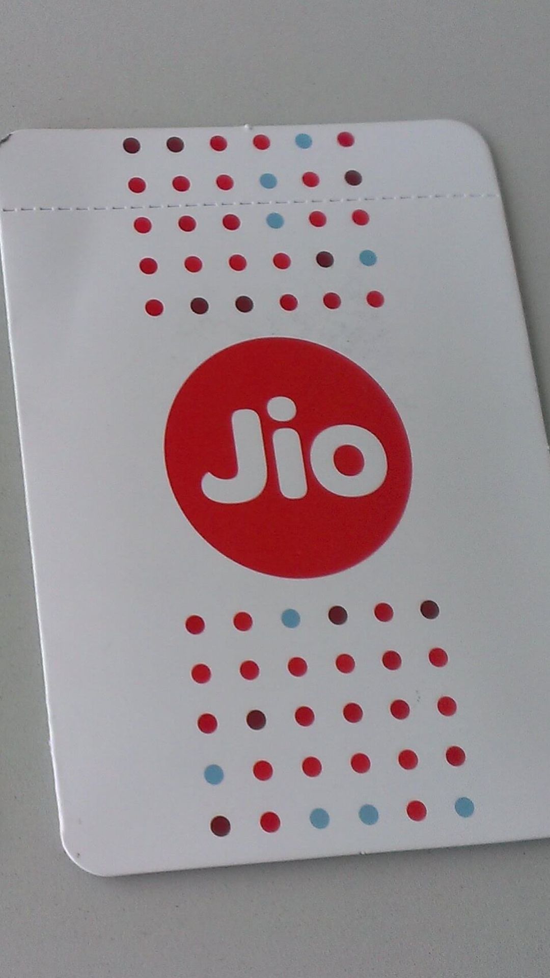 Jio का करोड़ों यूजर्स को तोहफा, आ गया 30 दिन वाला सस्ता रिचार्ज